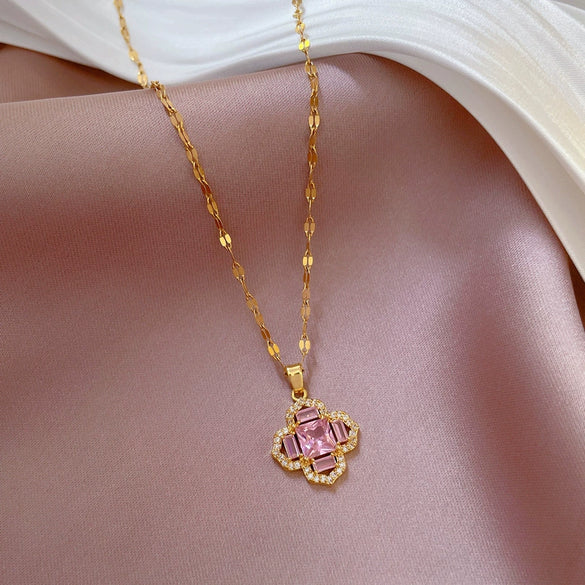 Titanium Steel Women's Light Luxury Necklace With Geometric Pattern And Diamond Microinlaid Flower Pendant