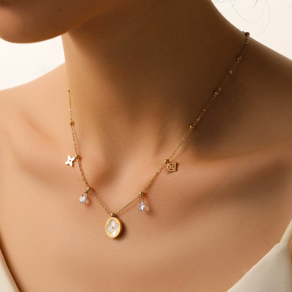 Titanium Steel Women's Small Flower Box Chain Necklace And Bracelet Set