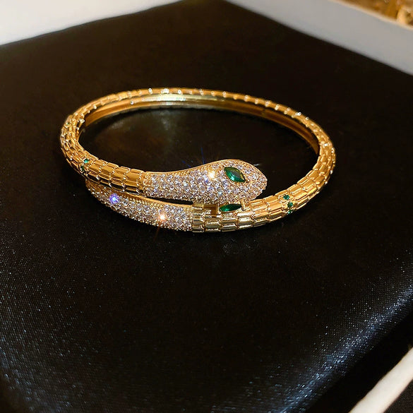 Titanium Steel Zircon Electroplated Real Gold Niche Geometric Bracelet For Women