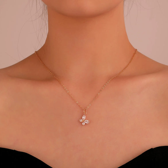 Transparent Crystal Butterfly Inlaid Copper Necklace For Women Light Luxury Niche Design All Match Clavicle Chain Pendant