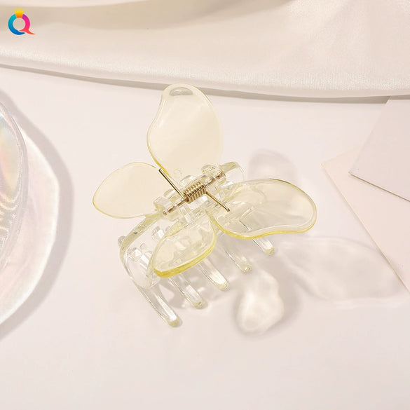 Transparent 3D Butterfly Resin Hair Claw Clip Handmade Elegant Women's Hair Accessory