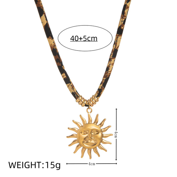 Trendy Fashion Stainless Steel Pendant Geometric Pattern Electroplated Unisex Necklace