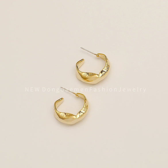 Trendy Geometric Metal Earrings In Alloy And Copper With Gold Plated Finish Elegant Versatile Fashion Earrings