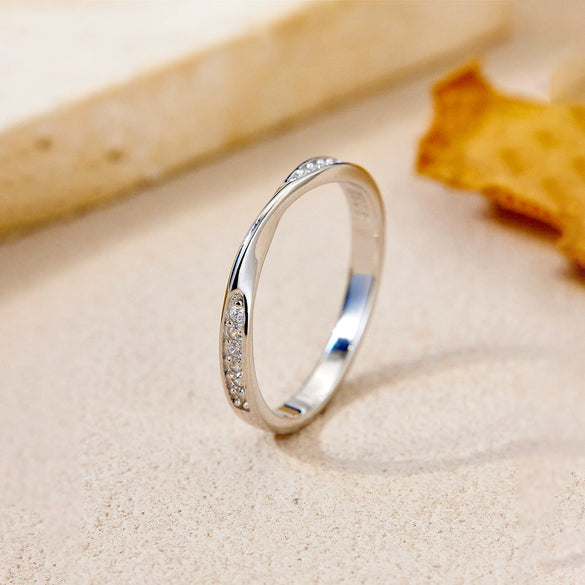 Trendy S925 Sterling Silver Geometric Ring Inlaid With Zircon Electroplated With Platinum Or 18K Gold For Women And Unisex