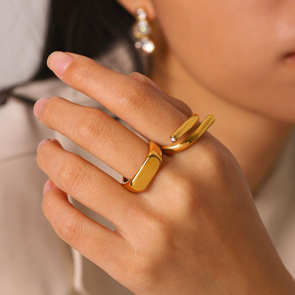 Trendy Women's Gold Plated Geometric Stainless Steel Ring