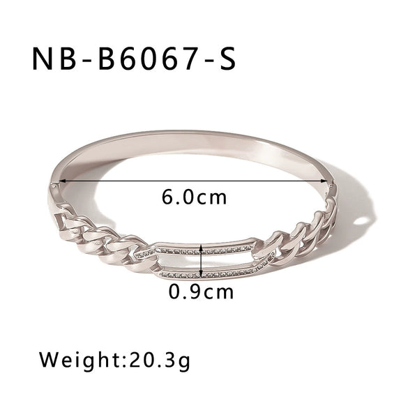 Twist Texture Rectangular Hollow Wide Women's Bracelet In Stainless Steel With 18K Gold Vacuum Plated Geometric Style