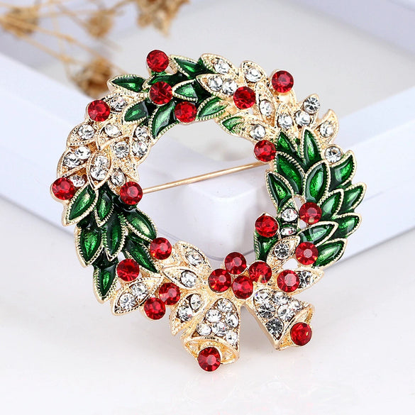Unisex Alloy Floral Leaf Garland Brooch With Cartoon Inspired Diamond Embellishment And Festival Style Pin