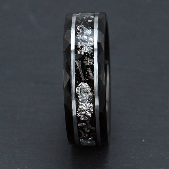 Unisex Black Hammered Tungsten Steel Ring With Imitation Meteorite Silver Foil Inlay Electroplated Minimalist Geometric Band
