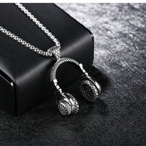 Unisex Electroplated Alloy Necklace With Titanium Steel Headphone Pendant Keel Chain And Rock Music Geometric Animal Zodiac Design