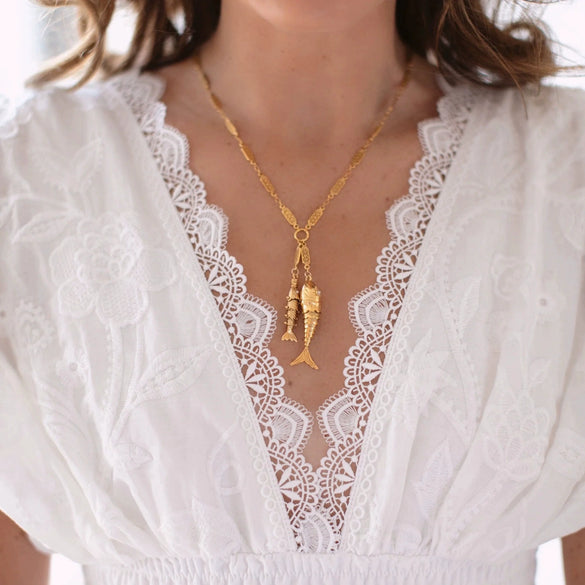 Unisex Electroplated Stainless Steel And Titanium Steel Pearl Necklace With Animal Shape Pendant