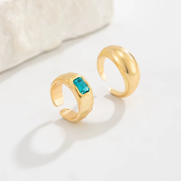 Unisex Geometric Open Toe Ring With Colored Rhinestone Detail Curved Round Alloy Foot Jewelry