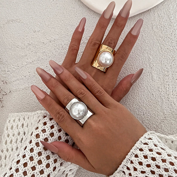 Unisex Geometric Pearl Rings Polished Zinc Alloy Wide Band Rings With Smooth Surface Design