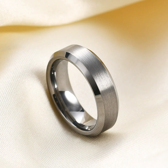 Unisex Geometric Tungsten Steel Ring With Smooth Brushed Finish And Electroplated Design For Wholesale Fashion Accessories