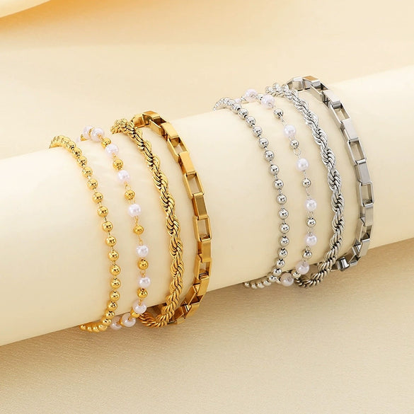 Unisex Handmade Geometric Titanium Steel Bracelet Plated With 18K Gold
