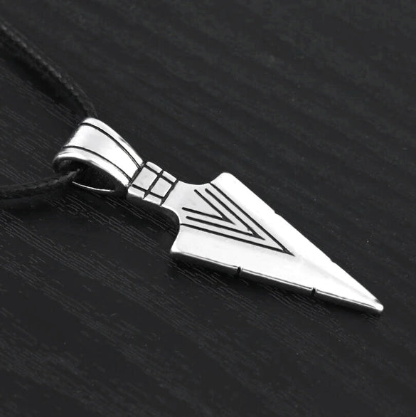 Unisex Punk Arrow Pendant Necklace With Leather Rope Chain Titanium Steel And Alloy Cartoon Animal Zodiac Ushaped Geometric Design Baked Paint Finish