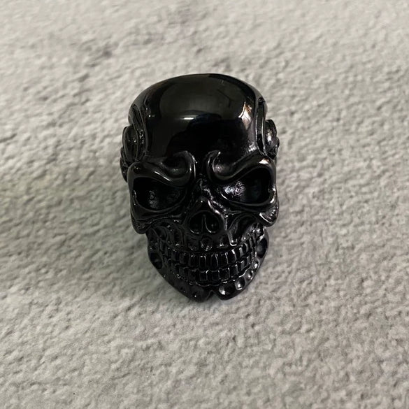 Unisex Retro Hiphop Skull And Flowers Titanium Steel Ring With Oil Treatment