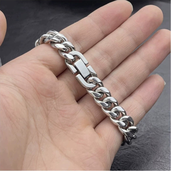 Unisex Stainless Steel Bracelet With Polished Finish And Plant Inspired Design For Men And Women Couple Jewelry