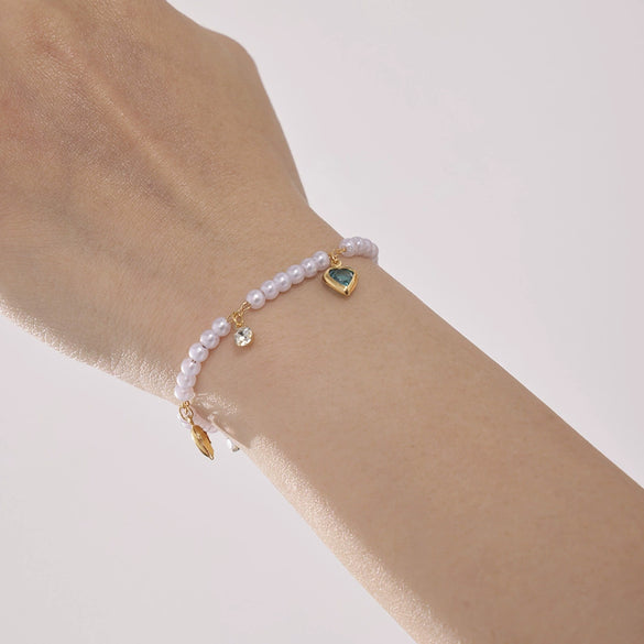 Unisex Titanium Steel And Copper Zircon Love Clavicle Chain Jewelry With Electroplating And Chain Pattern