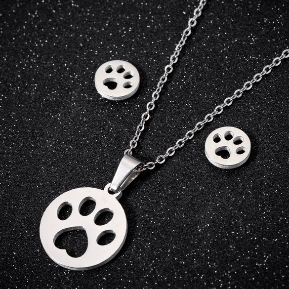 Unisex Titanium Steel Bear And Piglet Pendant Necklace And Stud Earrings Set With Electroplated Finish