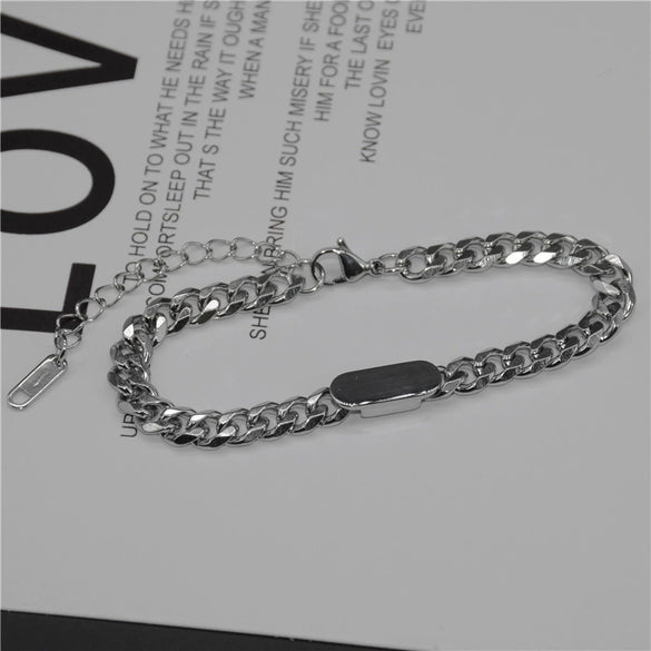 Unisex Titanium Steel Water Wave Chain Necklace With Minimalist Polished Design For Men And Women