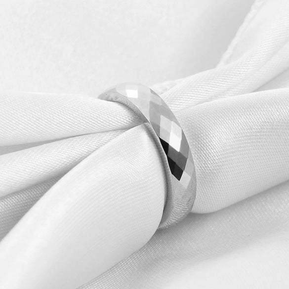 Unisex Tungsten Steel Couple Rings With Faceted Geometric Rhombus Design And Electroplated Finish Minimalist Fashion Accessories Wholesale