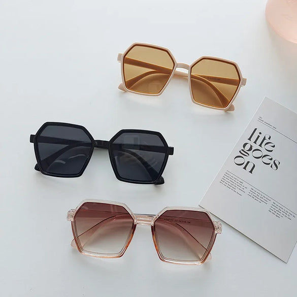 Vacation Solid Color Pc Resin Polygon Full Frame Women'S Sunglasses