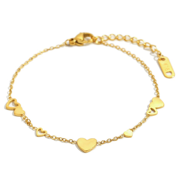 Versatile Stylish Geometric Creative Hand Jewelry Stainless Steel 18K Gold Plated Simple Heart Bracelet For Women