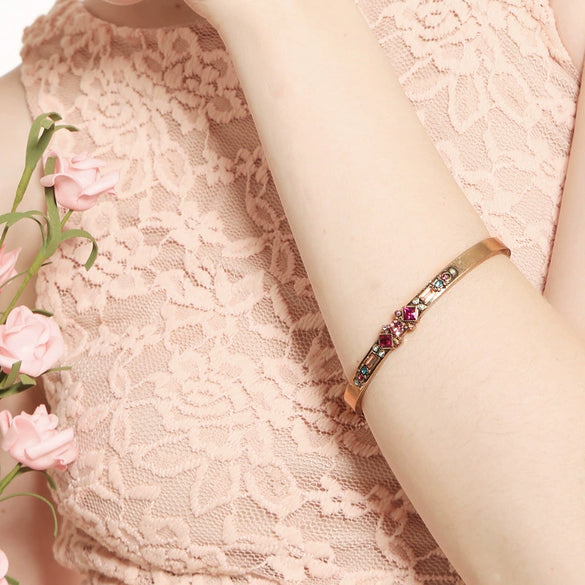 Vintage Alloy Open Flower Bracelet With Diamond Inlay Simple Fashion Bangle Accessory