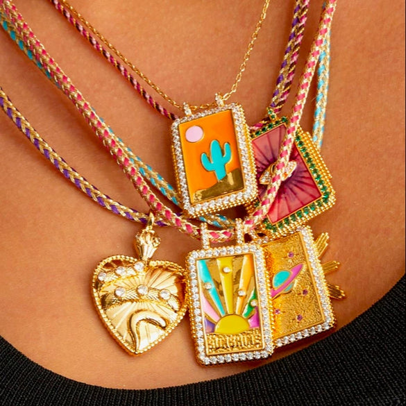 Vintage Artistic Tarot Necklace Copper Mixed Gemstone Inlay Diamond Design