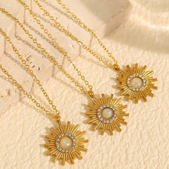 Vintage Design 316L Stainless Steel Necklace With Sunflower Pendant And White Beads With Diamonds Electroplated Long Chain For Women