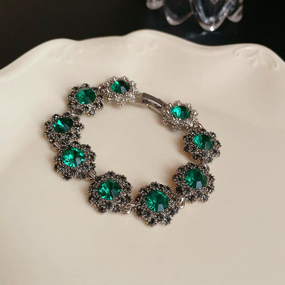 Vintage Diamondstudded Flower Copper Plastic Women's Bracelet