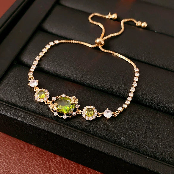 Vintage Diamondstudded Flower Copper Plastic Women's Bracelet