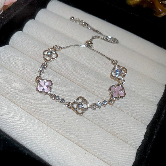 Vintage Diamondstudded Flower Copper Plastic Women's Bracelet