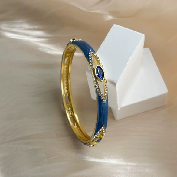 Vintage Enamel Open Cuff Bracelet With Oildrop Design And Regal Plated Finish For Women