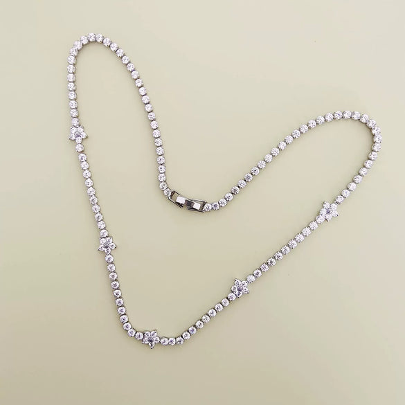 Vintage Fashion Jewelry Women's Clavicle Chain Necklace Copper Goldplated With Flower Pattern