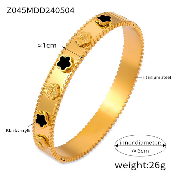 Vintage Flower Jewelry 316L Stainless Steel Bracelet With Distinctive Texture And Diamond Design