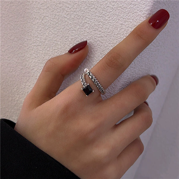 Vintage Geometric Open Ring For Women And Unisex Silver Plated Or Gold Plated Diamond Encrusted Retro Crafted Adjustable Finger Ring