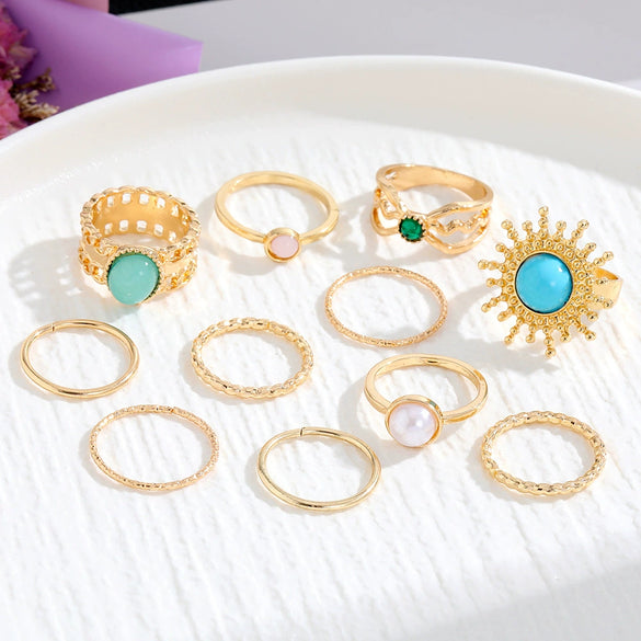 Vintage Geometric Round Turquoise Metal Ring Inlaid With Artificial Gemstones And Semiprecious Stones Gold Plated