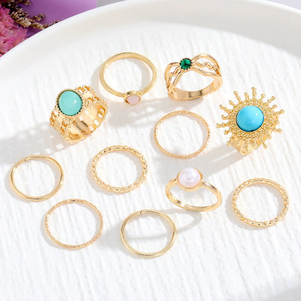 Vintage Geometric Round Turquoise Metal Ring Inlaid With Artificial Gemstones And Semiprecious Stones Gold Plated