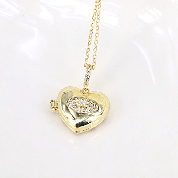 Vintage Heart Shaped Butterfly Photo Box Necklace Copper Clavicle Chain With Opening Pendant And Micro Pave Zircon Inlay