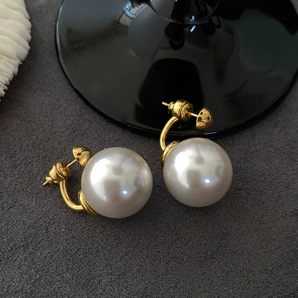 Vintage Imitation Pearl Earrings With U Shape And Geometric Pattern Electroplated Light Luxury For Women