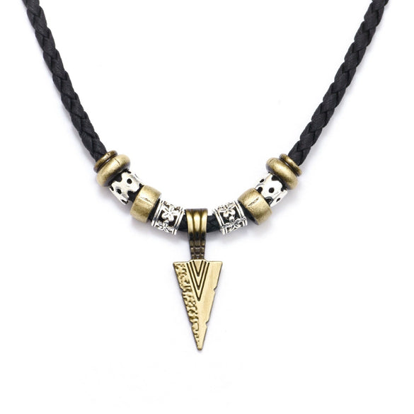 Vintage Metal Alloy Necklace With Wolf Head Letter Pendant Seiko Design Geometric Style For Men And Women