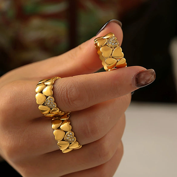 Vintage Middle Ancient Style Love Ring For Women Stainless Steel With 18K Real Gold Plated Double Layer Stacked Small Peach Heart Shaped Geometric Pattern Electroplated