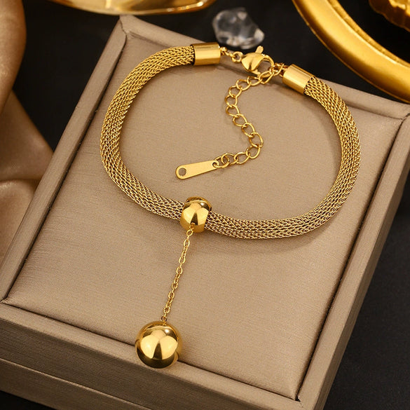 Vintage Small Fresh Style Stainless Steel Bracelet With Love Butterfly And Geometric Heart Shapes Electroplated