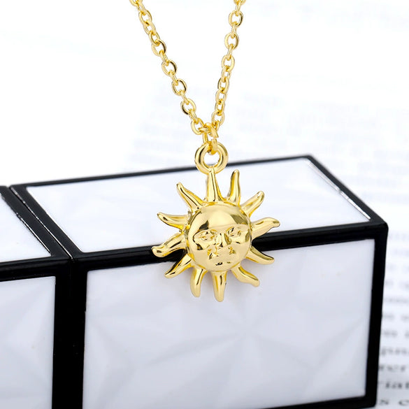 Vintage Smiley Sun Flower Pendant Necklace With Stainless Steel Chain And Copper Pendant Electroplated For Women
