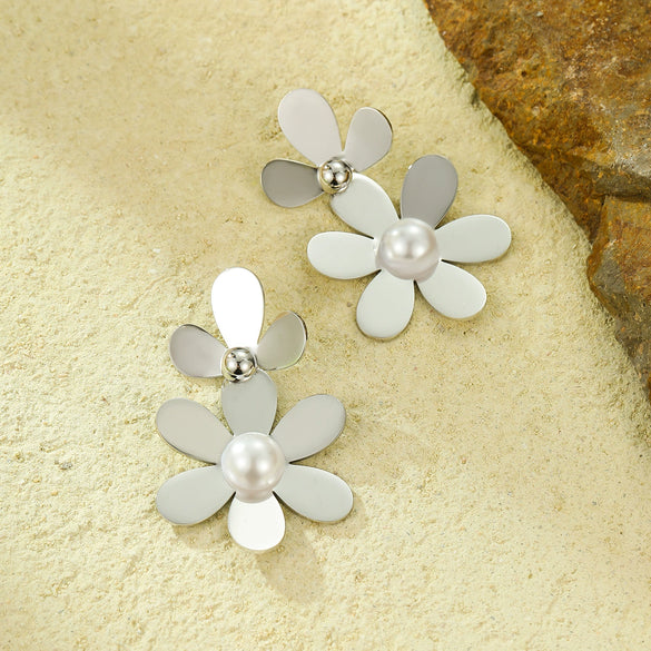 Vintage Stainless Steel Petal Tassel With Pearl Electroplated Women's Earrings