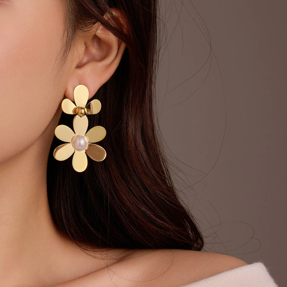 Vintage Stainless Steel Petal Tassel With Pearl Electroplated Women's Earrings