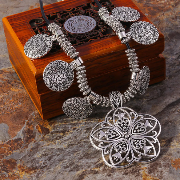 Vintage Style Ethnic Style Flower Zinc Alloy Wholesale Pendant Necklace
