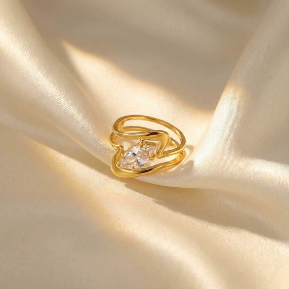 Vintage Style Geometric Zircon Electroplated Diamond Shaped Ring For Women