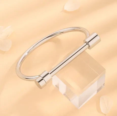 Vintage Style Simple Style Roman Style Letter Roman Numeral 304 Stainless Steel 18K Gold Plated Bangle In Bulk